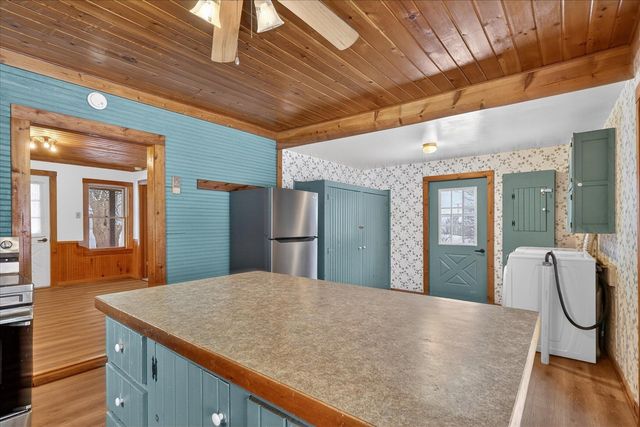 9321 S Ionia Road, Bellevue, MI 49021