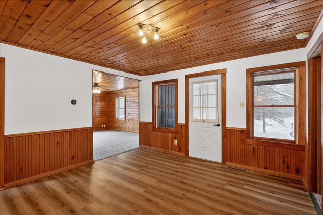 9321 S Ionia Road, Bellevue, MI 49021