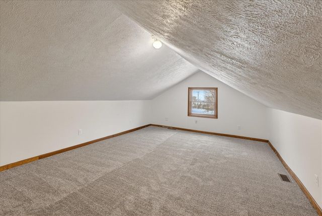 9321 S Ionia Road, Bellevue, MI 49021