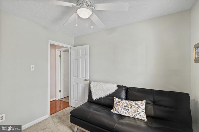 816 SUNNYFIELD LN, Baltimore, MD 21225