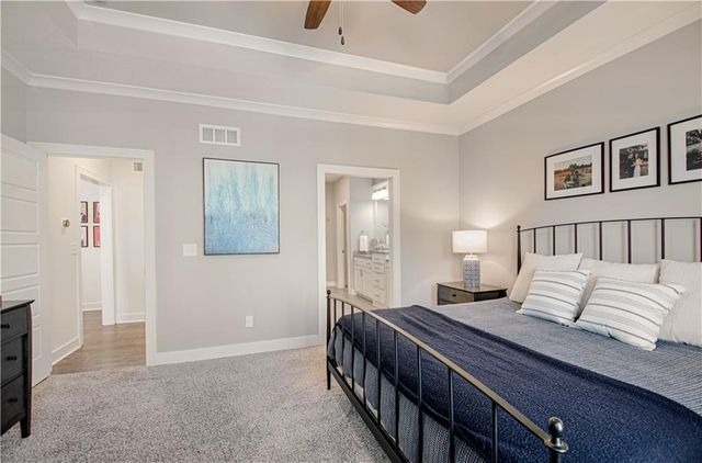 19514 W 115th Court, Olathe, KS 66061