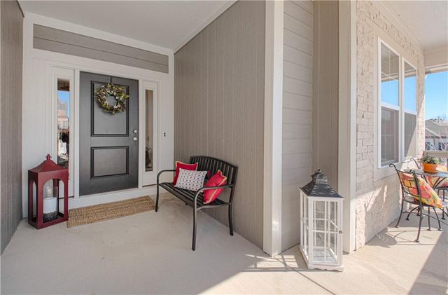 19514 W 115th Court, Olathe, KS 66061