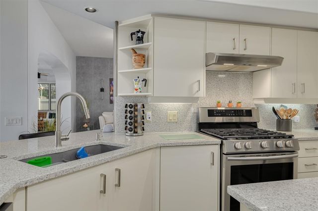 7437 CHELTNAM COURT, New Port Richey, FL 34655