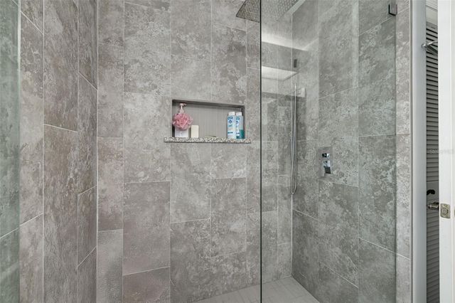 7437 CHELTNAM COURT, New Port Richey, FL 34655