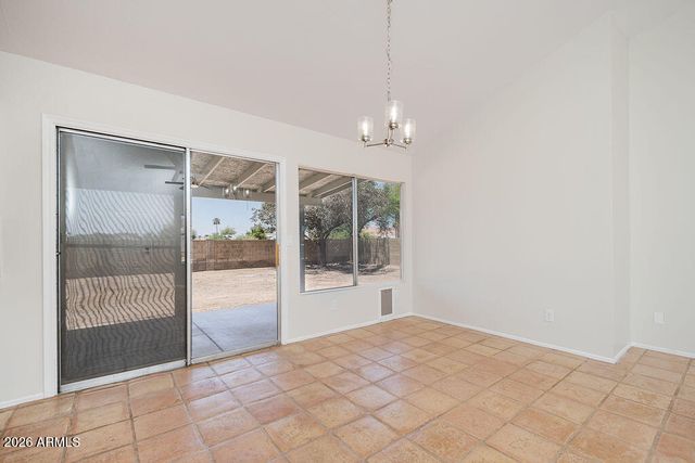 12110 N 70TH Avenue, Peoria, AZ 85345