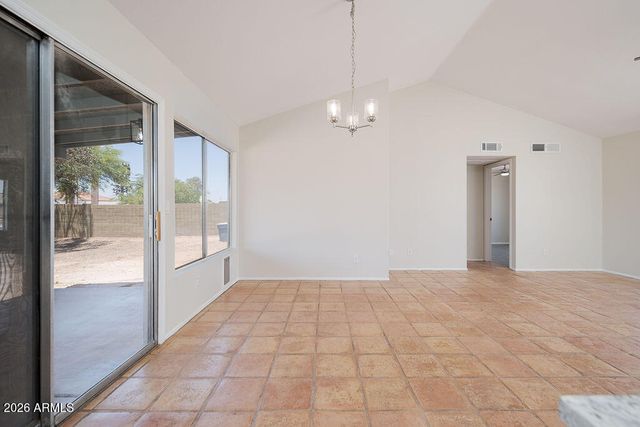 12110 N 70TH Avenue, Peoria, AZ 85345