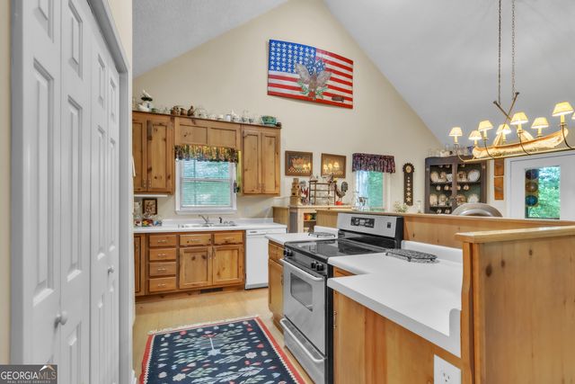 256 Siesta Street, Lavonia, GA 30553