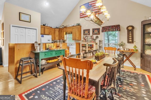 256 Siesta Street, Lavonia, GA 30553