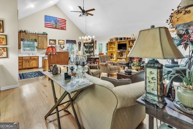 256 Siesta Street, Lavonia, GA 30553