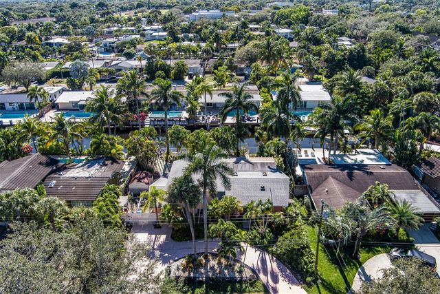 1728 SW 4th Court, Fort Lauderdale, FL 33312