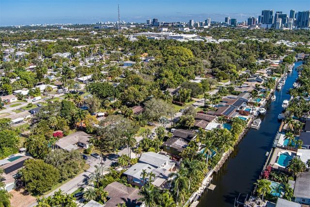 1728 SW 4th Court, Fort Lauderdale, FL 33312