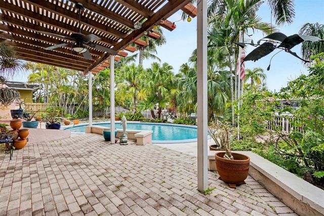 1728 SW 4th Court, Fort Lauderdale, FL 33312