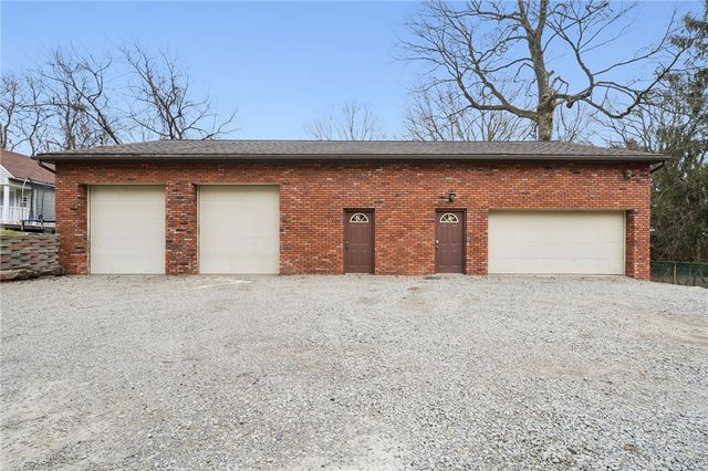 255 Poplar Street, Monroeville, PA 15146