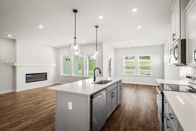 1356 Ashton Park Dr, Mount Juliet, TN 37122