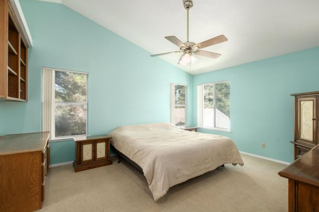 6583 N State Avenue, Fresno, CA 93722