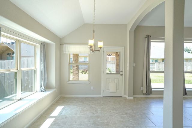 7818 Lake Commons Drive, Rosenberg, TX 77469