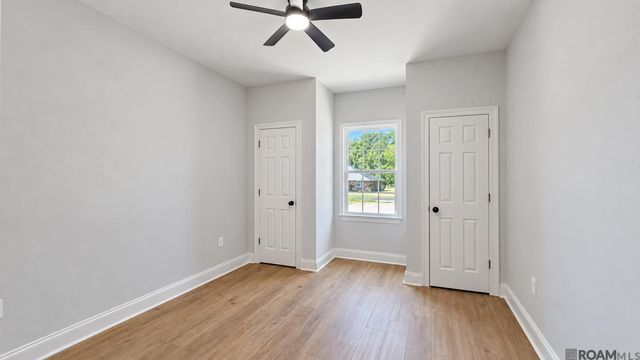 8854 Gov Pleasant Dr, Baton Rouge, LA 70811