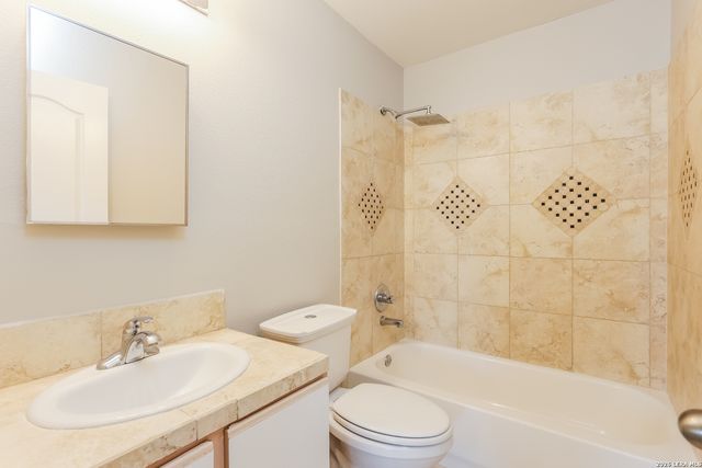 4623 Everstone, San Antonio, TX 78251