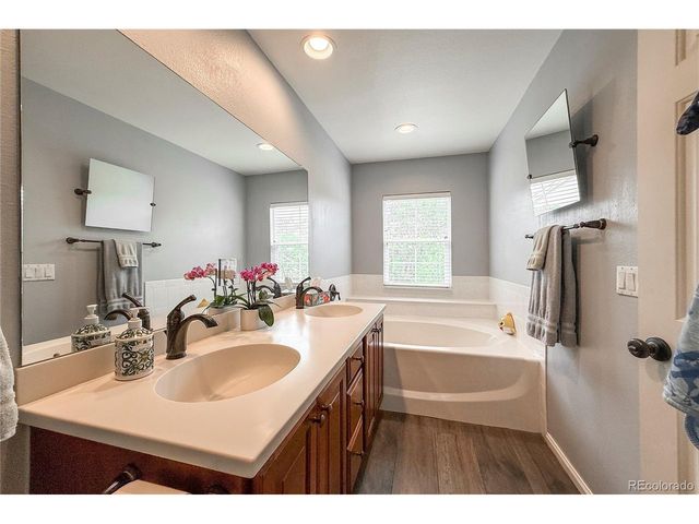 1234 Carlyle Park Cir, Highlands Ranch, CO 80129