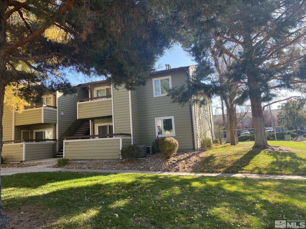 7680 Bluestone Drive U- 351, Reno, NV 89511