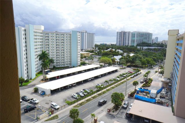 303 N Riverside Drive PH-4, Pompano Beach, FL 33062