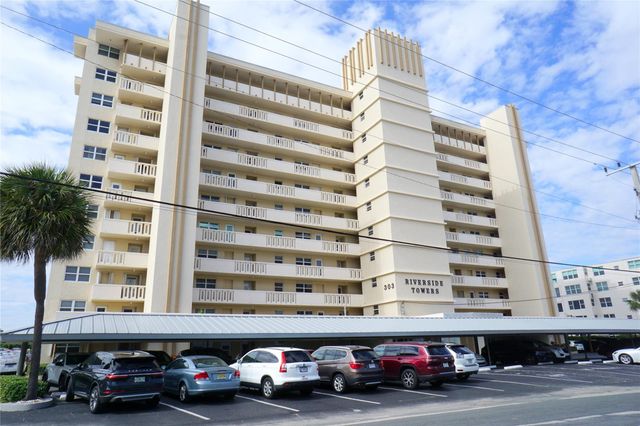 303 N Riverside Drive PH-4, Pompano Beach, FL 33062