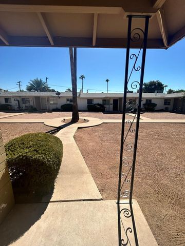 5233 E University Drive Apt B, Mesa, AZ 85205