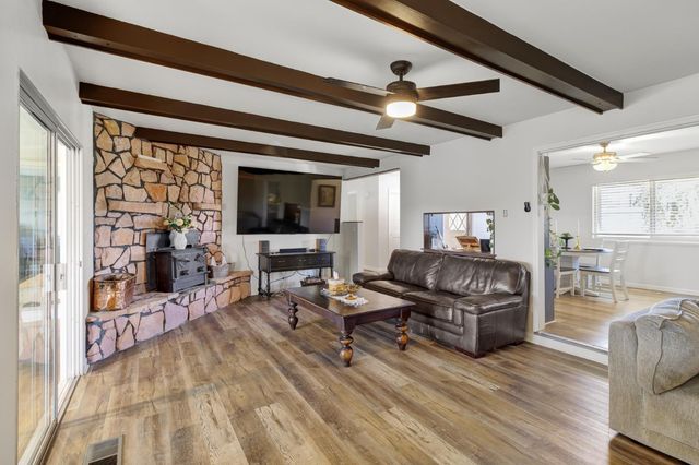 3326 Hartvickson Ln, Valley Springs, CA 95252