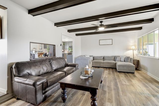 3326 Hartvickson Ln, Valley Springs, CA 95252