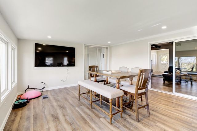 3326 Hartvickson Ln, Valley Springs, CA 95252