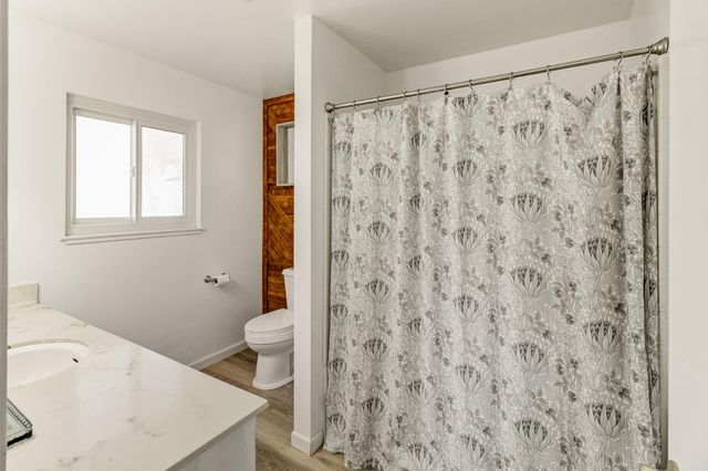 3326 Hartvickson Ln, Valley Springs, CA 95252