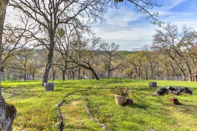 3326 Hartvickson Ln, Valley Springs, CA 95252