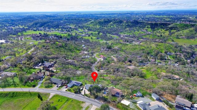 3326 Hartvickson Ln, Valley Springs, CA 95252