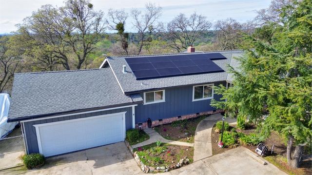 3326 Hartvickson Ln, Valley Springs, CA 95252