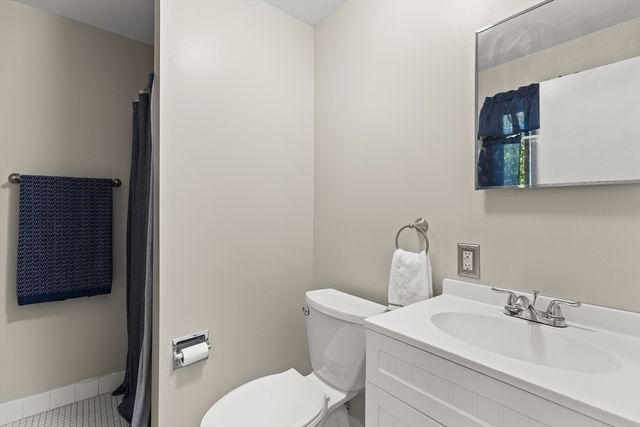 221 Oak St 18-24, Brockton, MA 02301