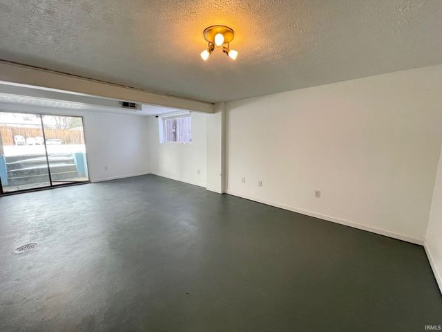 2325 Balmoral Boulevard, Kokomo, IN 46902