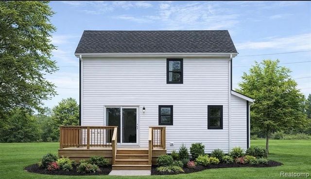 8864 Charlevoix Street, Detroit, MI 48214