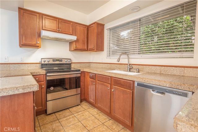 329 Orizaba Avenue 3, Long Beach, CA 90814