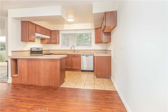 329 Orizaba Avenue 3, Long Beach, CA 90814