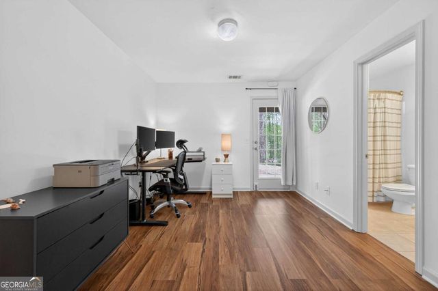 1609 Liberty Parkway NW, Atlanta, GA 30318