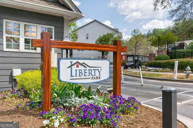 1609 Liberty Parkway NW, Atlanta, GA 30318
