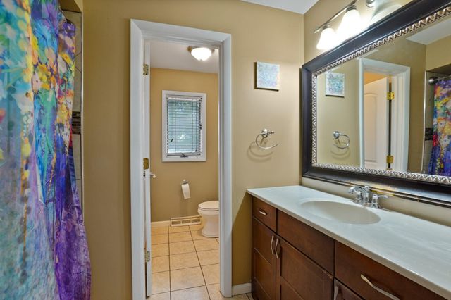 9307 Grace Street, Highland, IN 46322