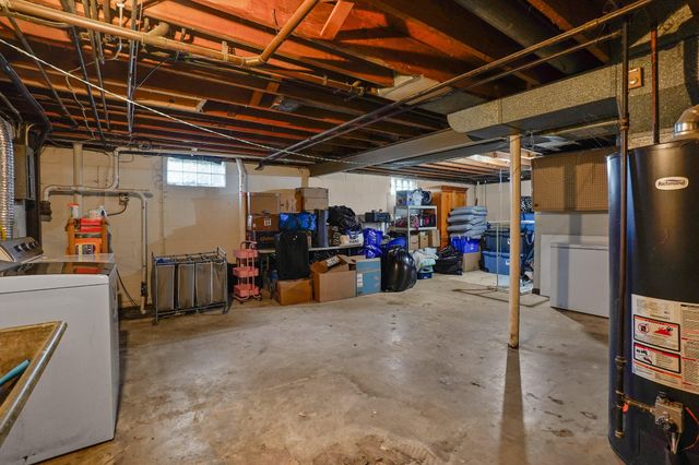 9307 Grace Street, Highland, IN 46322