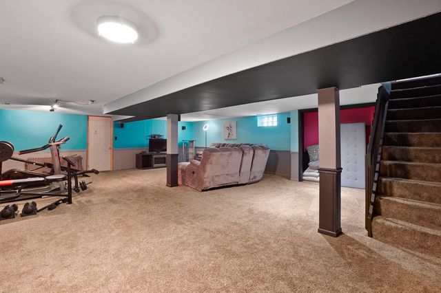 9307 Grace Street, Highland, IN 46322