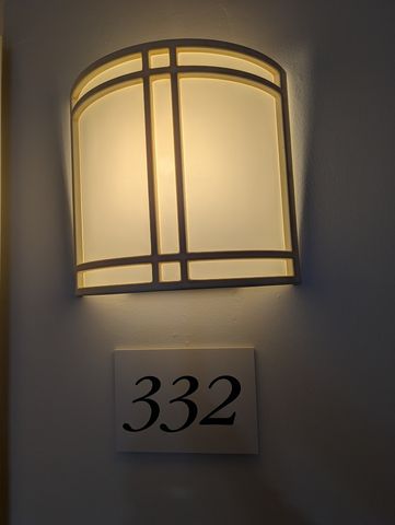 332 Essex Court 4, Wood Dale, IL 60191