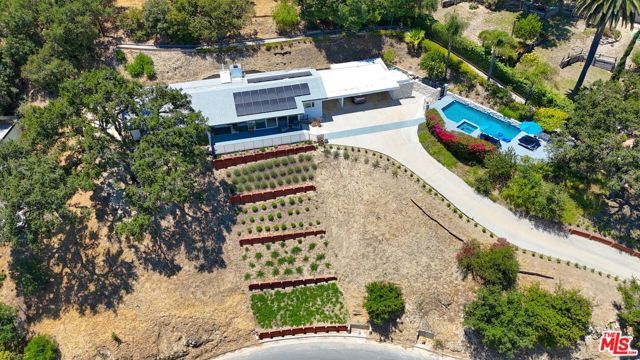 14858 Round Valley Drive, Sherman Oaks, CA 91403