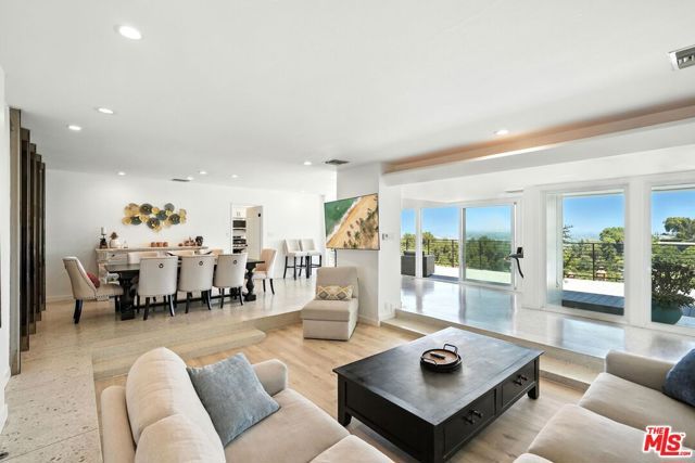 14858 Round Valley Drive, Sherman Oaks, CA 91403