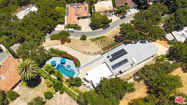 14858 Round Valley Drive, Sherman Oaks, CA 91403