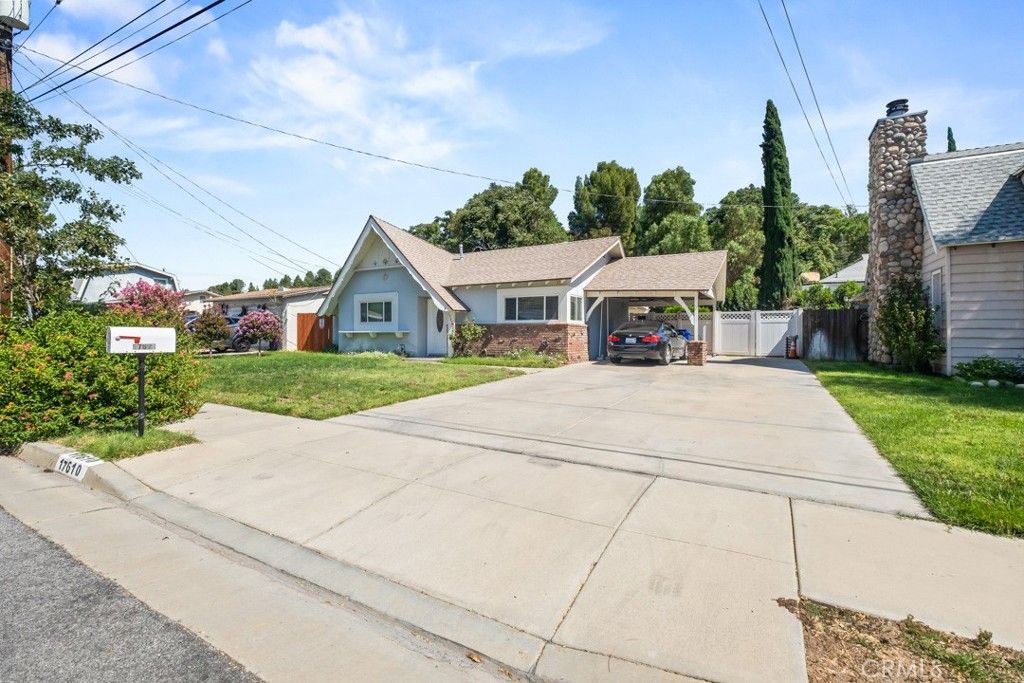 17610 Scherzinger, Canyon Country, CA 91387 — photo 2