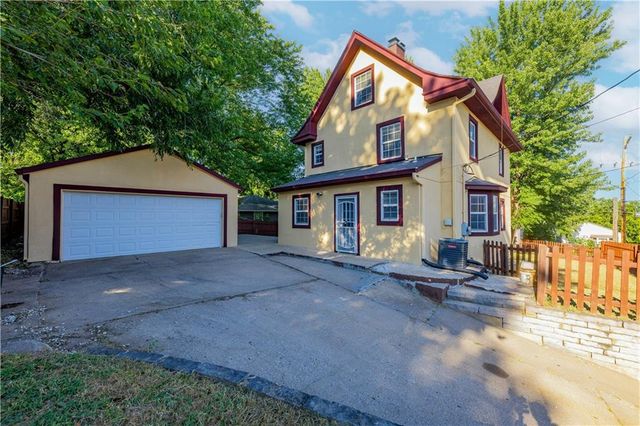 640 N 32nd Street, Kansas City, KS 66102